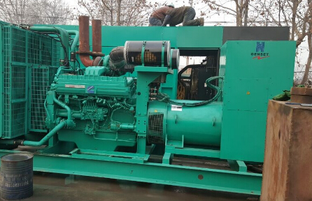 象山发电机组如何判断水冷式机油散热器内部是否需要清洗？